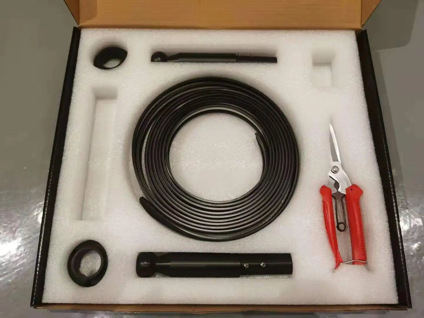 Modern Black White Linear Wall Lamp Skyline Wall Sconce Background LED Bar Strip Living Room Home Decor Lights Bathroom Fixture